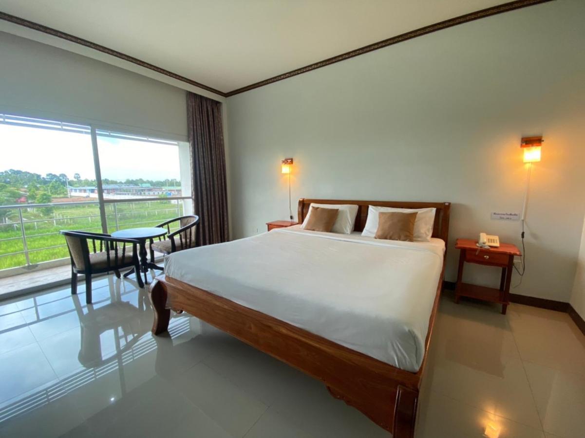 Mayuree Resort Ούντον Τάνι Εξωτερικό φωτογραφία