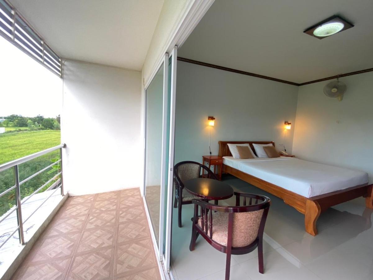Mayuree Resort Ούντον Τάνι Εξωτερικό φωτογραφία